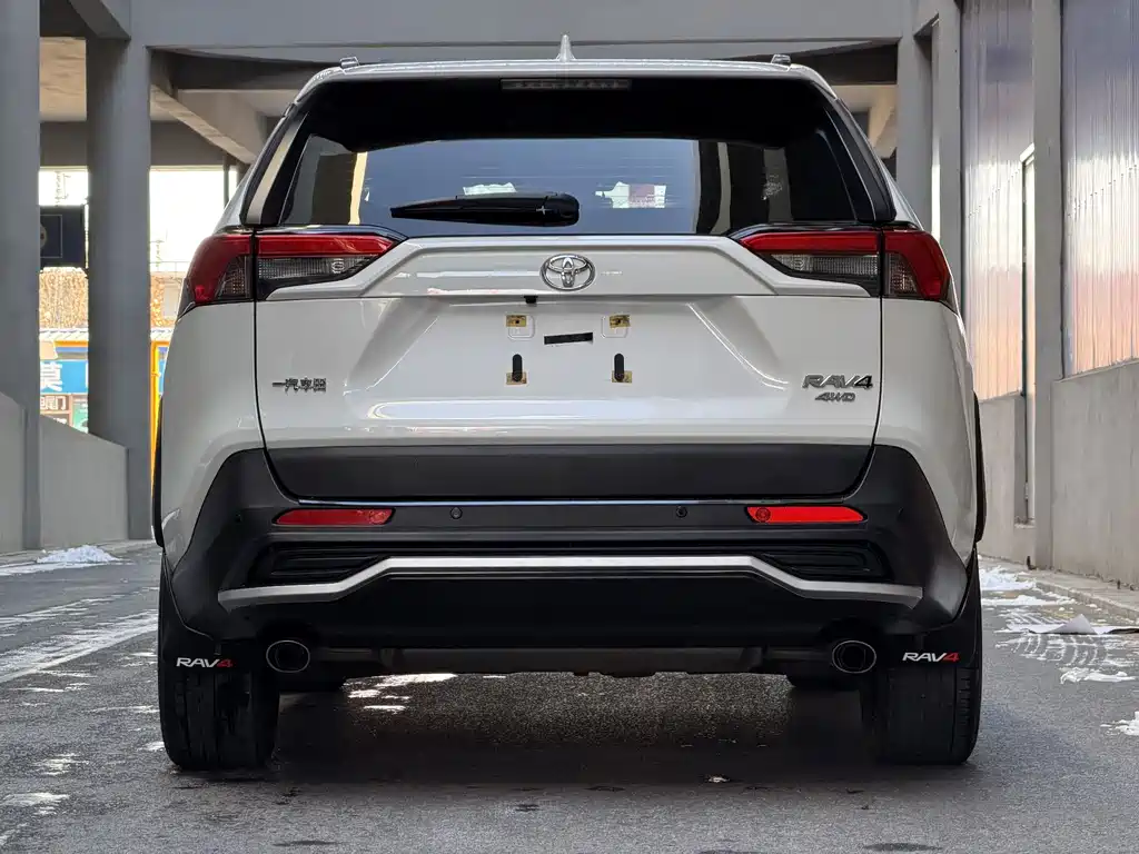 TOYOTA RAV4 RONGFANG