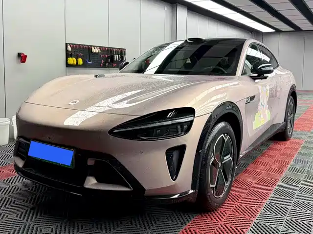 XIAOMI CAR XIAOMI YU7 2025