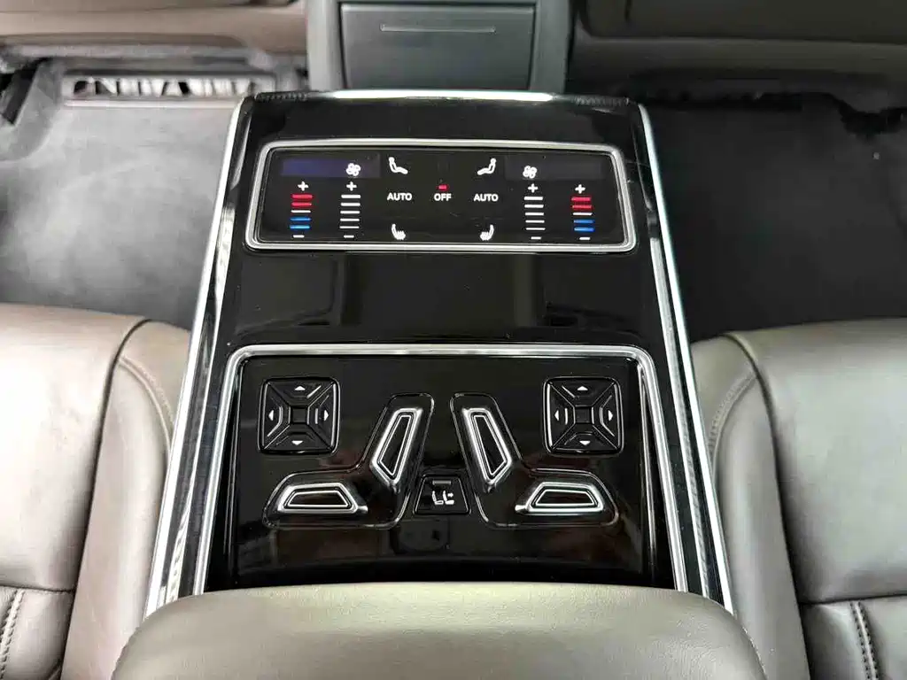 Audi A8 — миниатюра 8