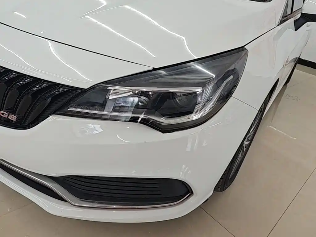 Buick Verano — миниатюра 24