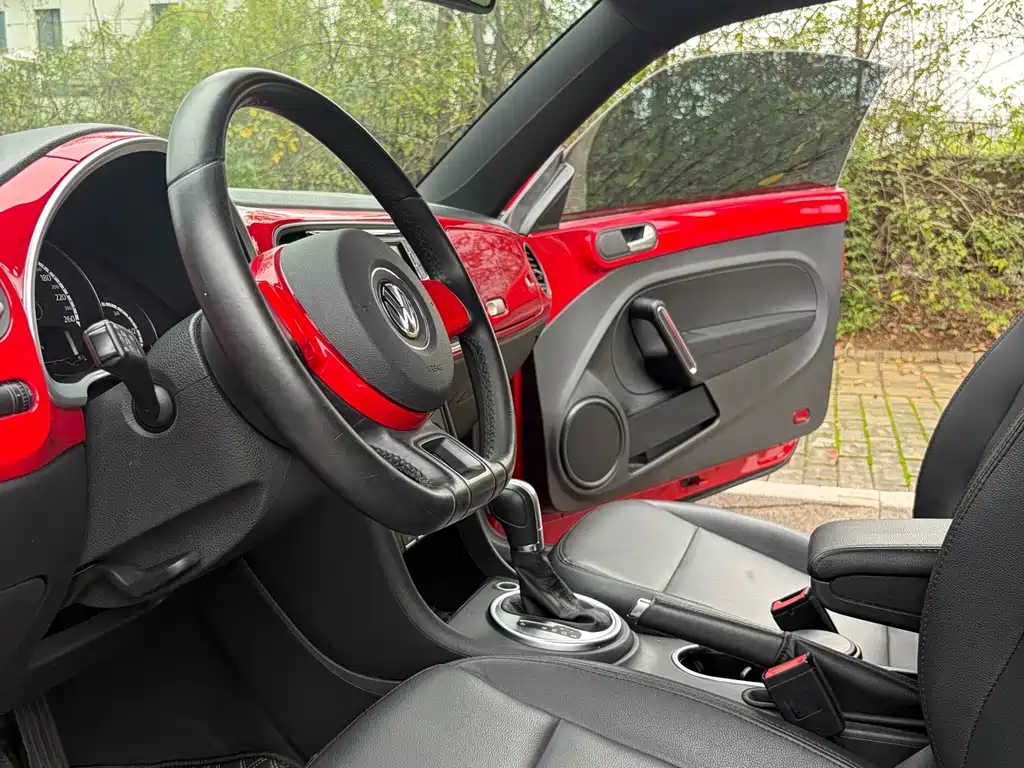 Volkswagen Beetle — миниатюра 4