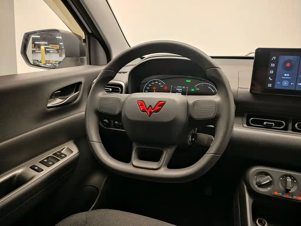 Wuling Hongguang EV — миниатюра 11