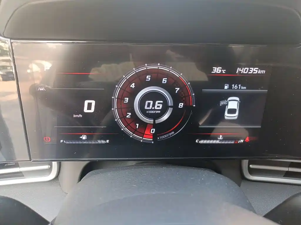 Hyundai Elantra — миниатюра 7
