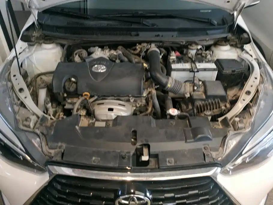 Toyota Yaris L — миниатюра 10