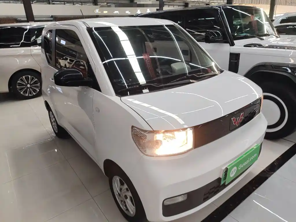 Wuling MINIEV — миниатюра 4