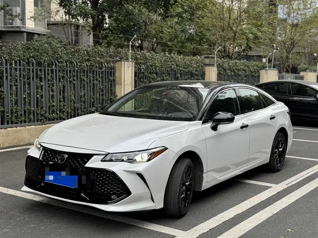 Toyota Avalon 2022