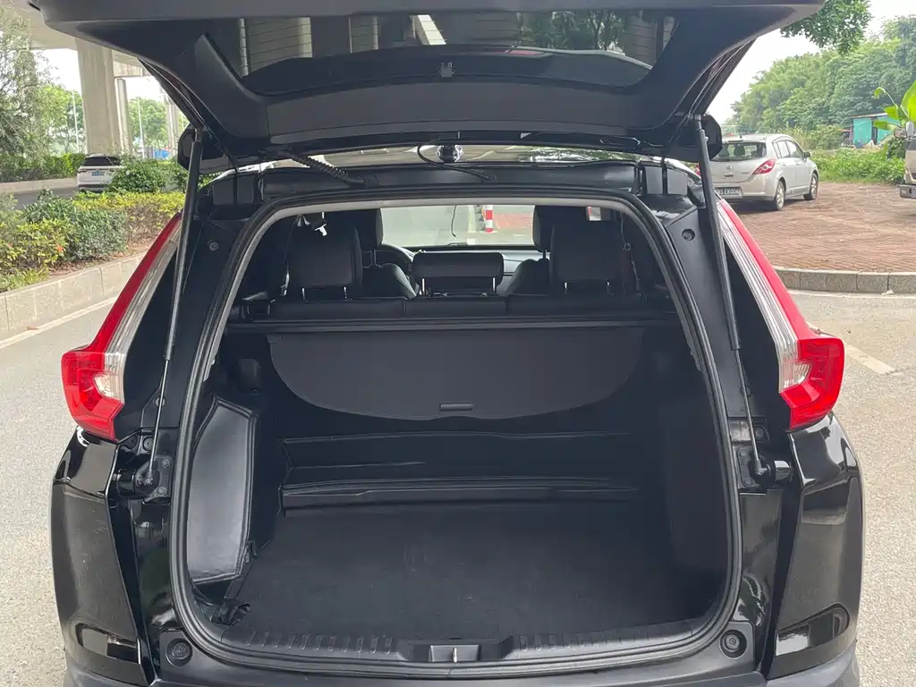 Honda CR-V 2017 240TURBO CVT