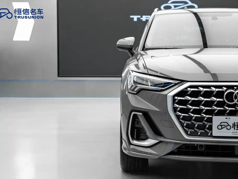 Audi Q3 — миниатюра 4