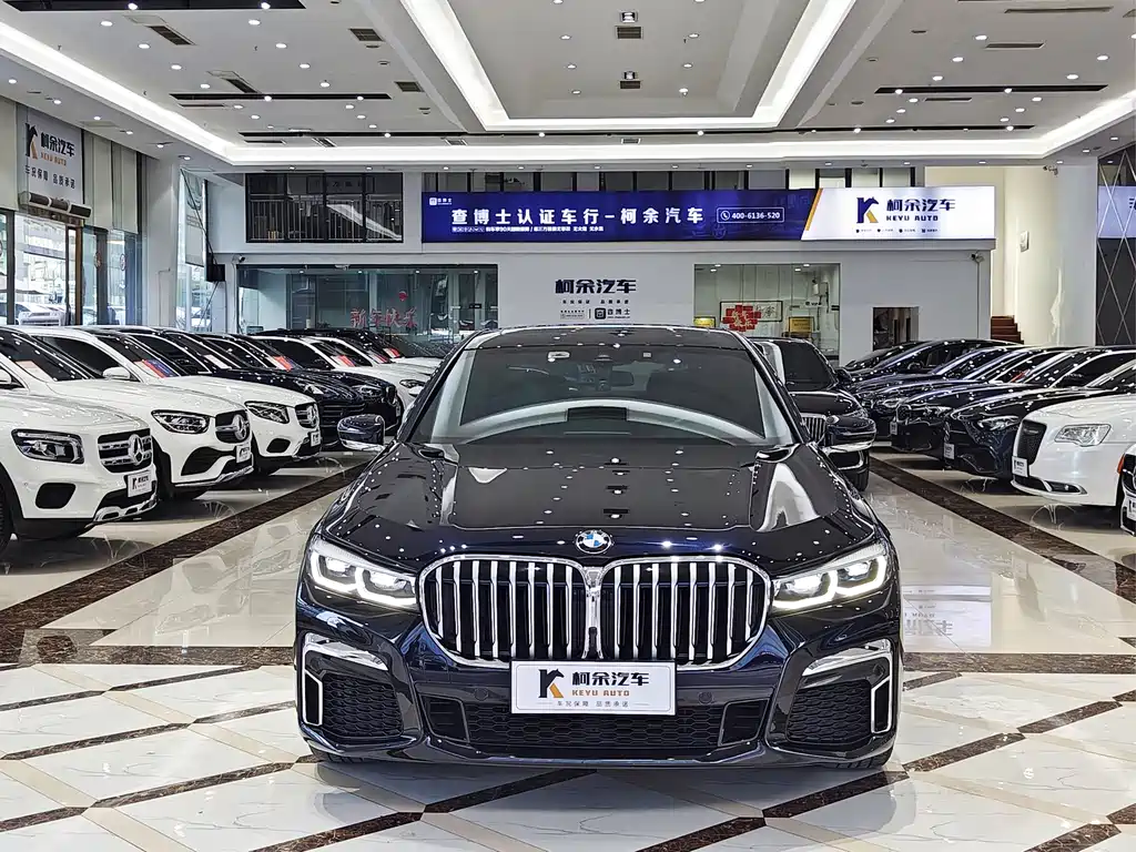 BMW 7 SERIES