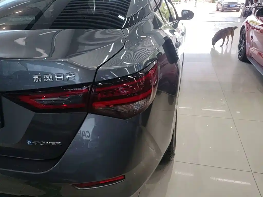 Nissan Sylphy — миниатюра 8