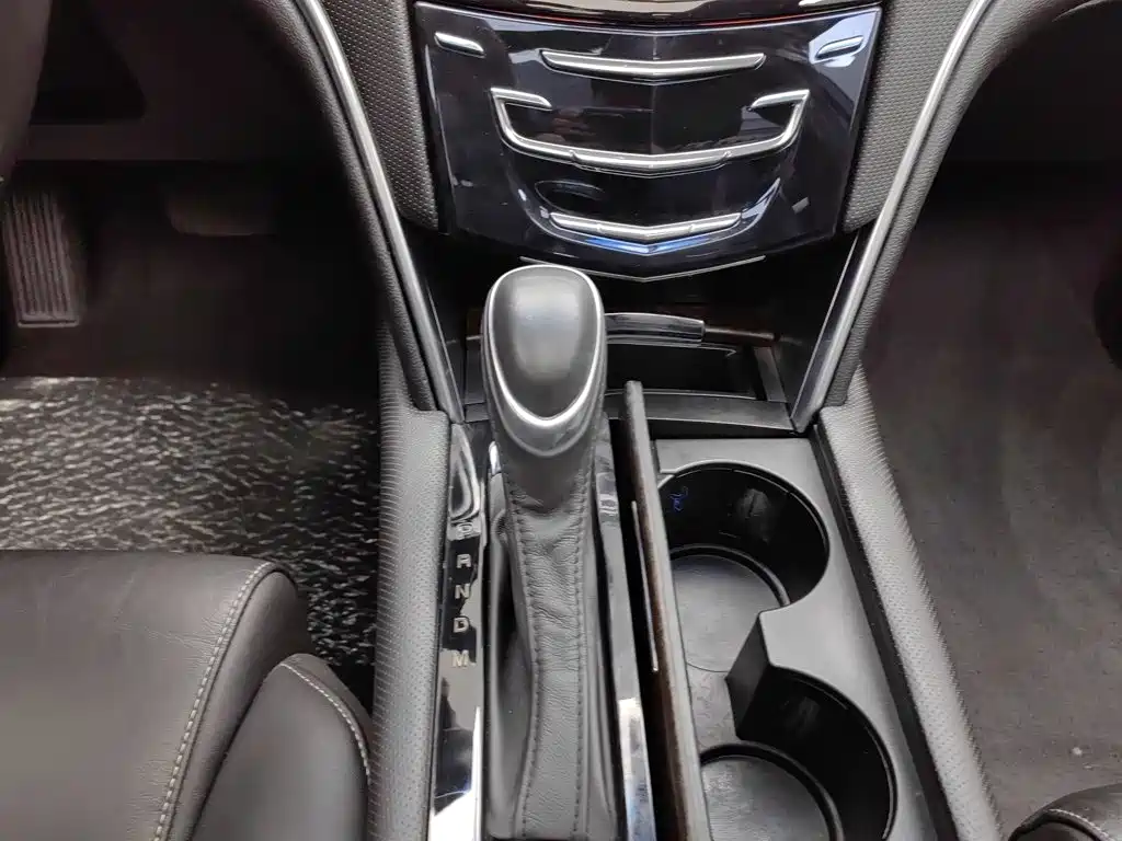 Cadillac XTS — миниатюра 13