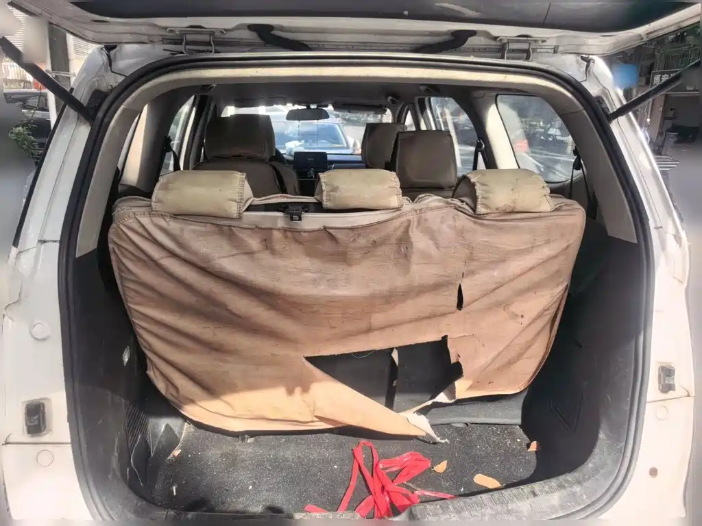 Baojun 730 2019 1.5L MT Fashion 7 мест V