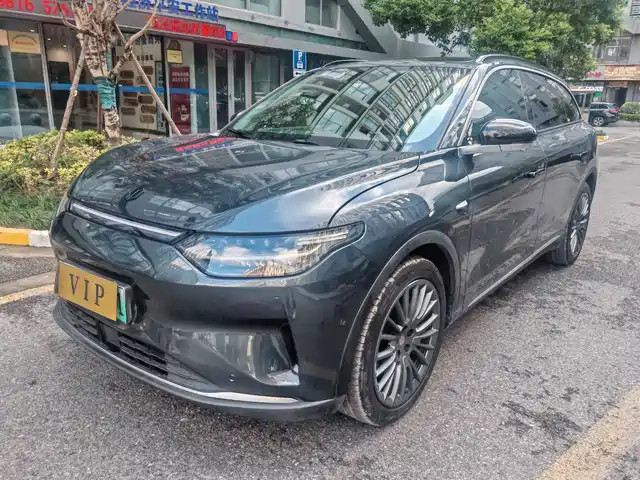 Leapmotor C11