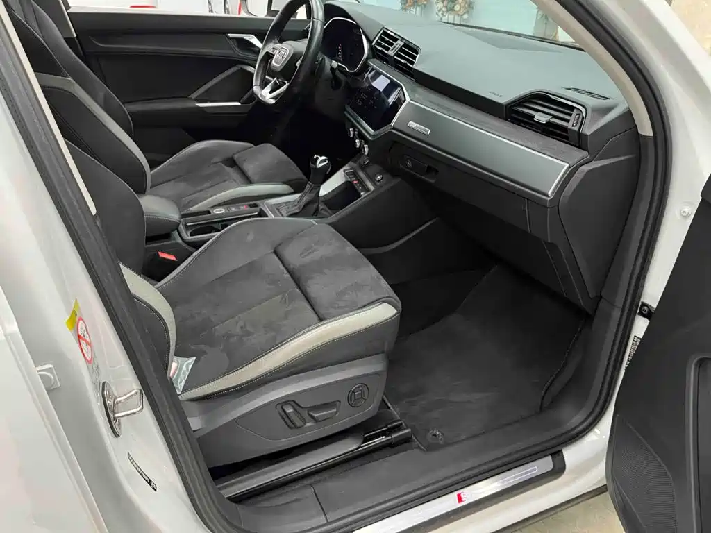 Audi Q3 — миниатюра 16