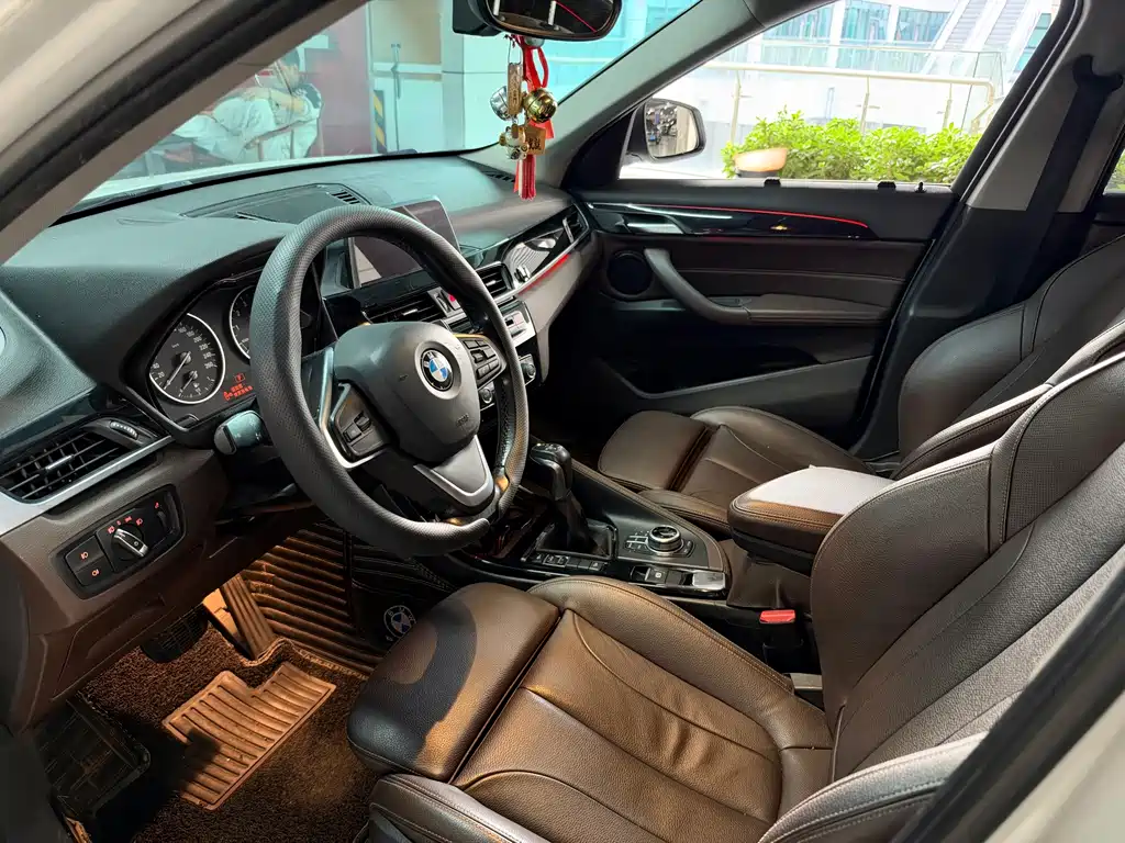 BMW X1 — миниатюра 7