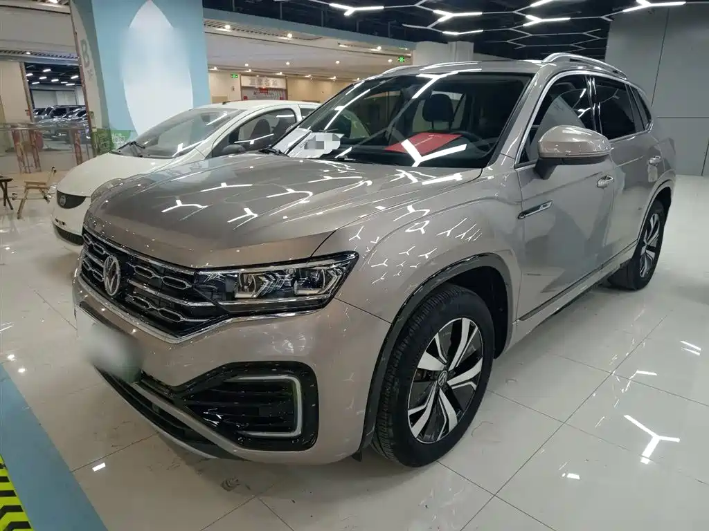 Volkswagen GTE PHEV 2021