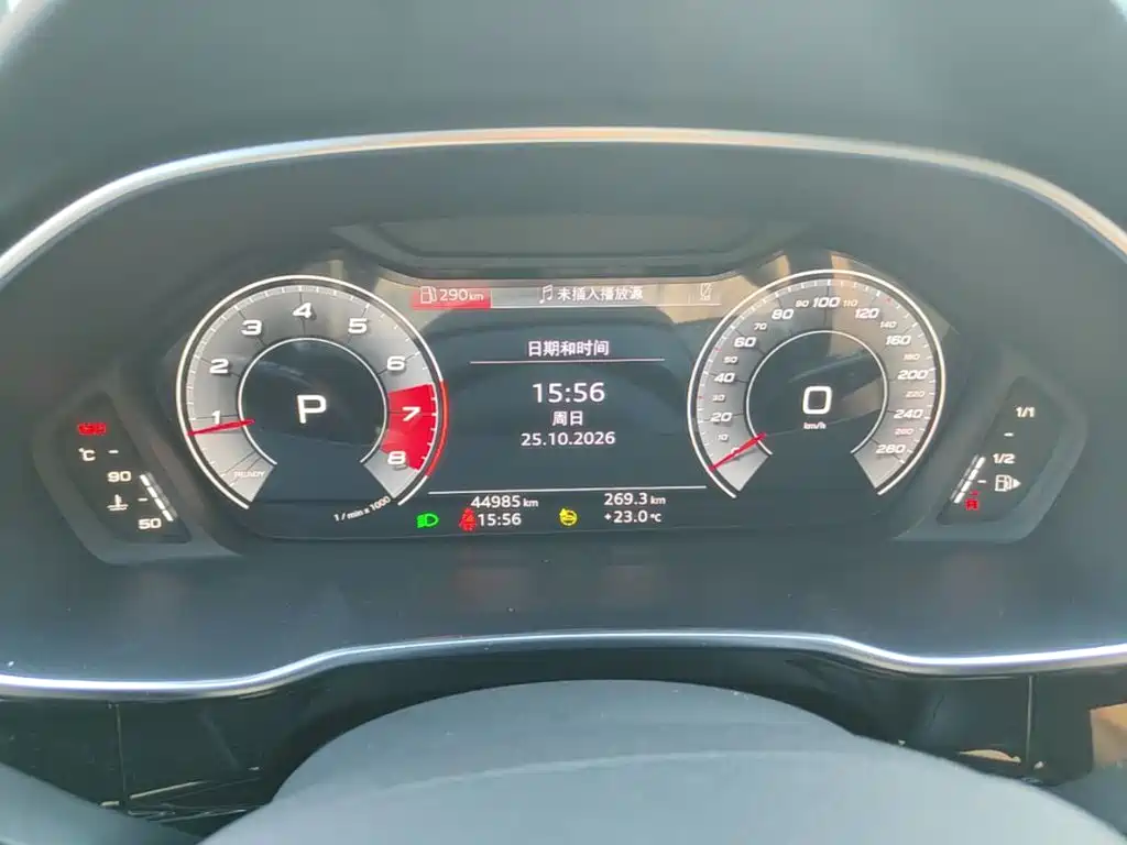 Audi Q3 — миниатюра 12