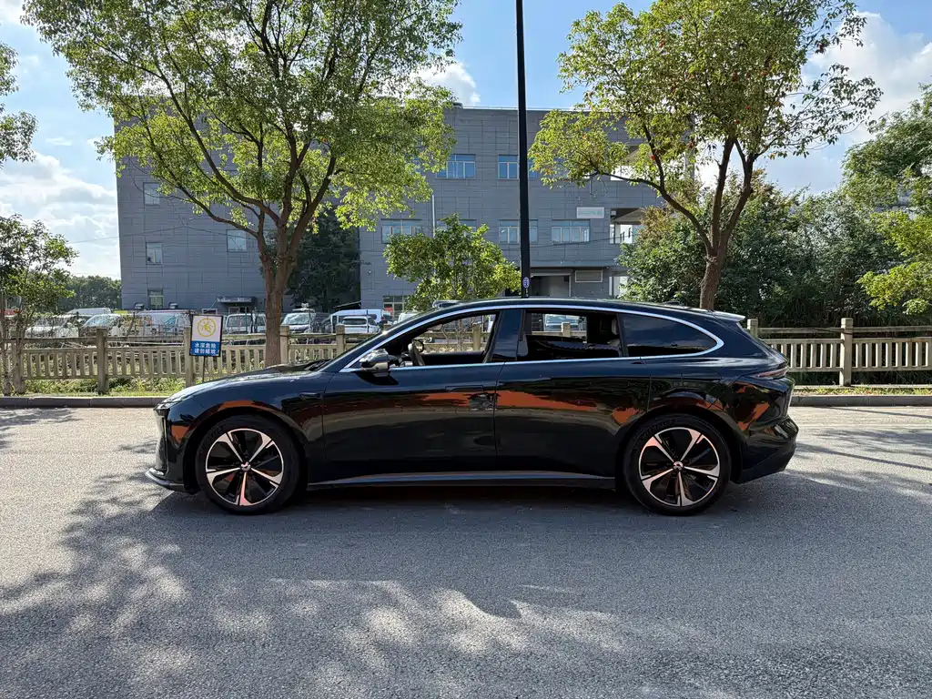 NIO ET5T — миниатюра 8