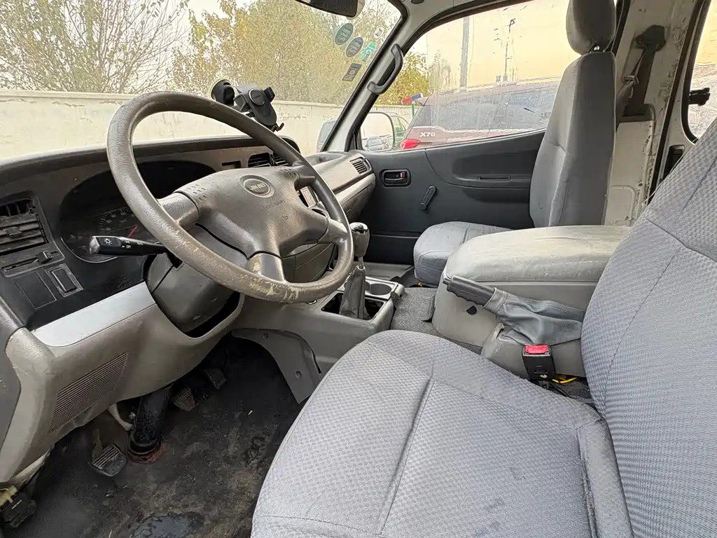 JINBEI GOLDEN CUP SEA LION