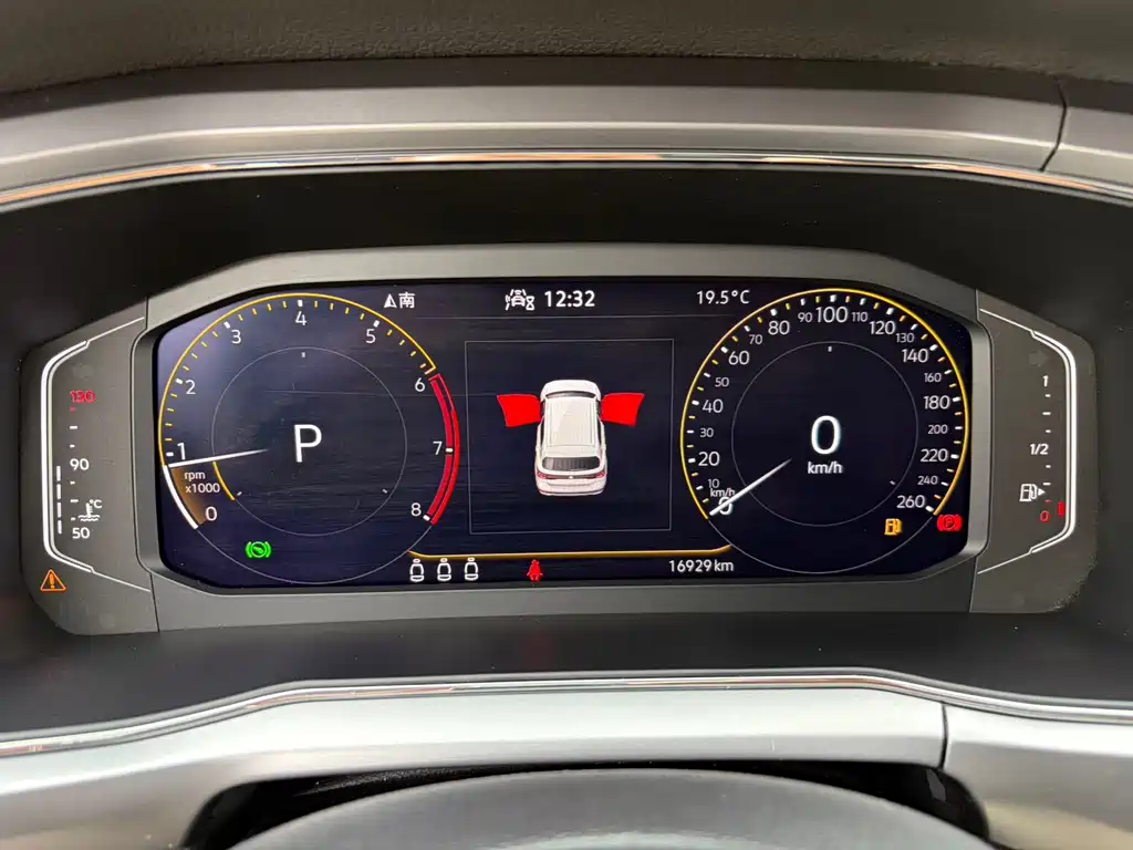 Volkswagen T-Cross — миниатюра 13