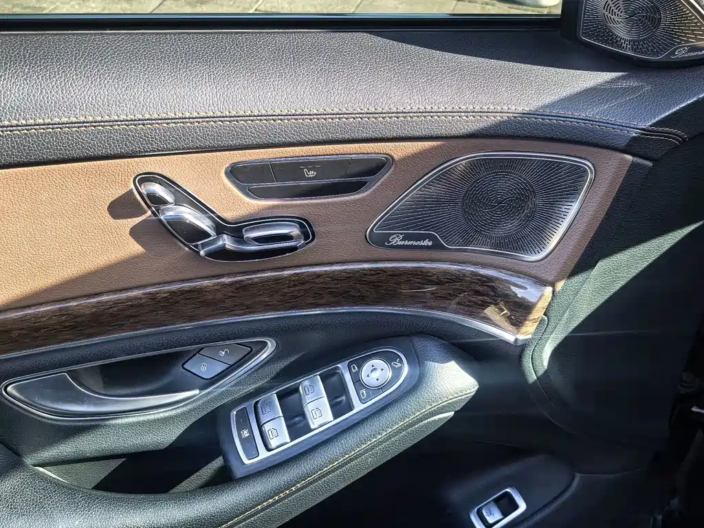 Mercedes-Benz S-Class — миниатюра 5