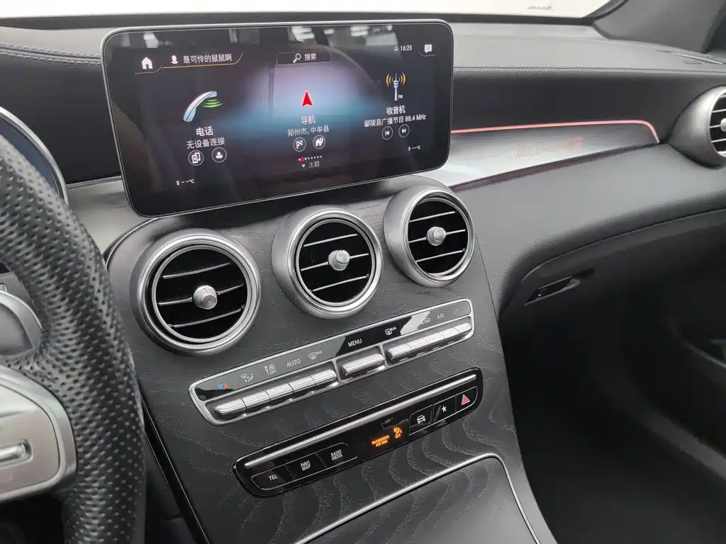 Mercedes-Benz GLC AMG — миниатюра 12