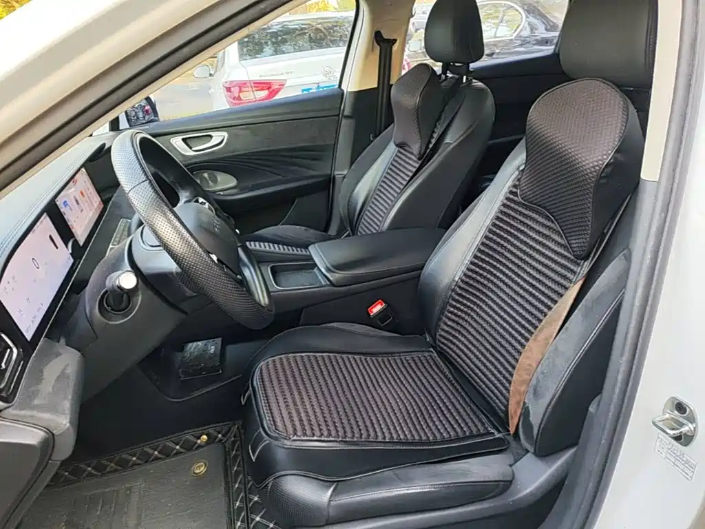 Roewe D7 — миниатюра 15