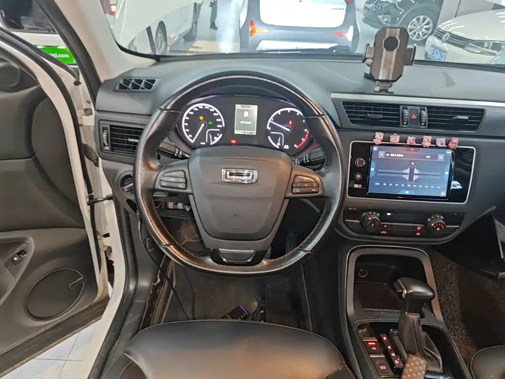 Qoros Qoros 5 — миниатюра 11