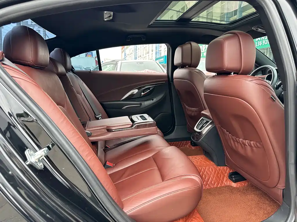 Buick LaCrosse — миниатюра 16