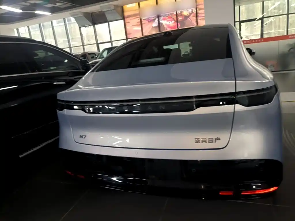 Nissan N7 — миниатюра 6