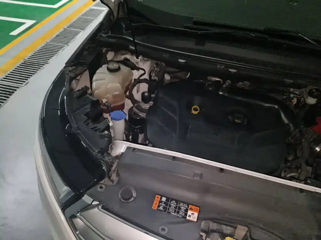 Ford Edge — миниатюра 20