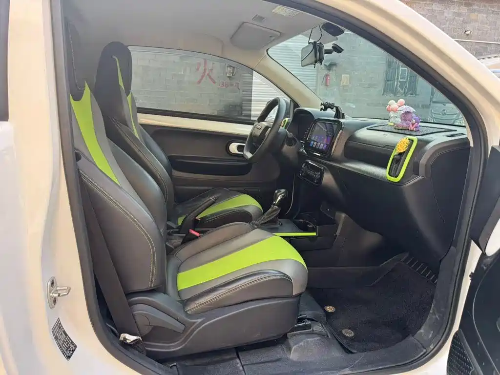 Roewe Clever — миниатюра 14