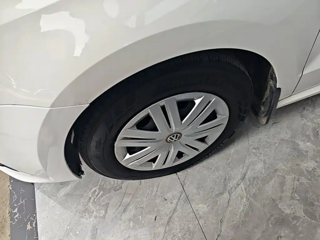 Volkswagen Polo — миниатюра 23