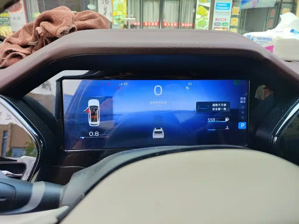 Geely Xingyue L — миниатюра 4
