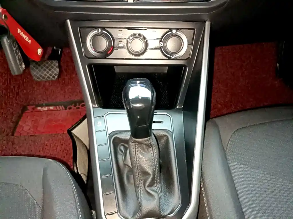 Volkswagen Polo — миниатюра 14