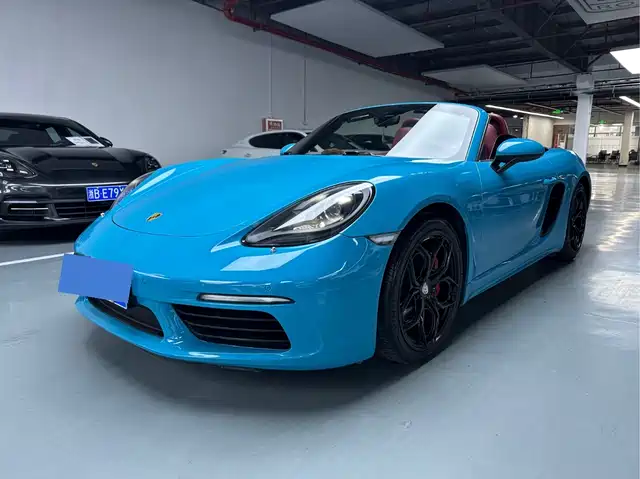 PORSCHE 718 2020