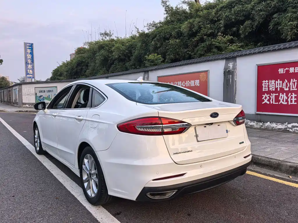 Ford Mondeo — миниатюра 19