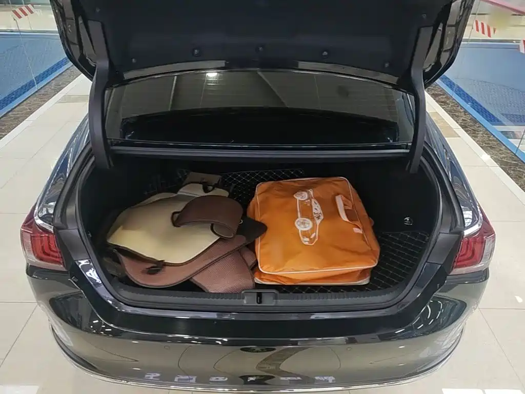 Lexus ES — миниатюра 19