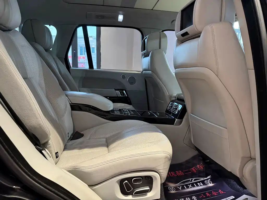 Land Rover Range Rover — миниатюра 13