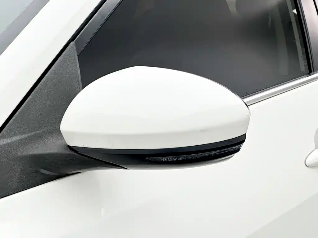 Nissan Sylphy — миниатюра 26