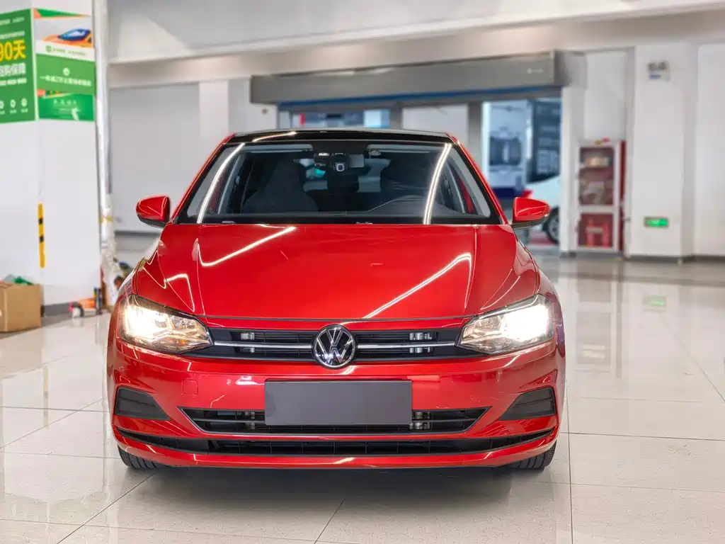 Volkswagen Polo — миниатюра 2
