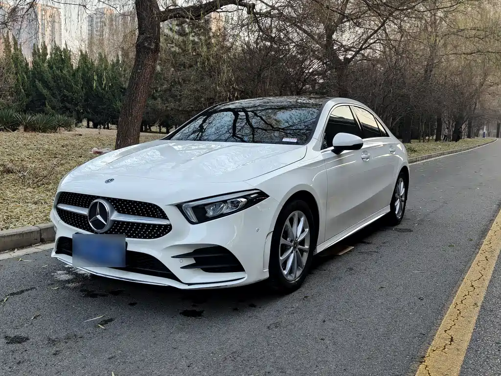 MERCEDES-BENZ A CLASS