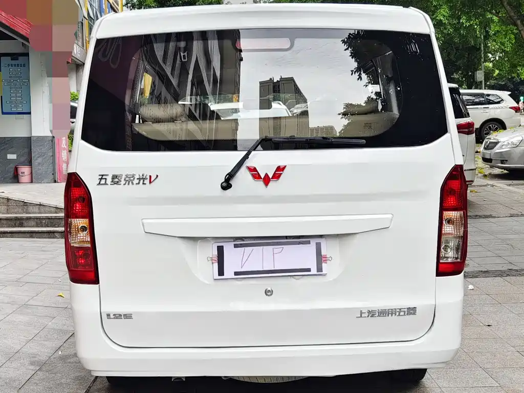 Wuling RongguangV V 2015 1.2L