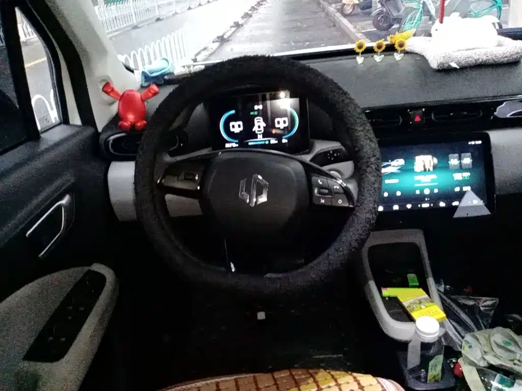 Leapmotor Leapmotor T03 — миниатюра 6