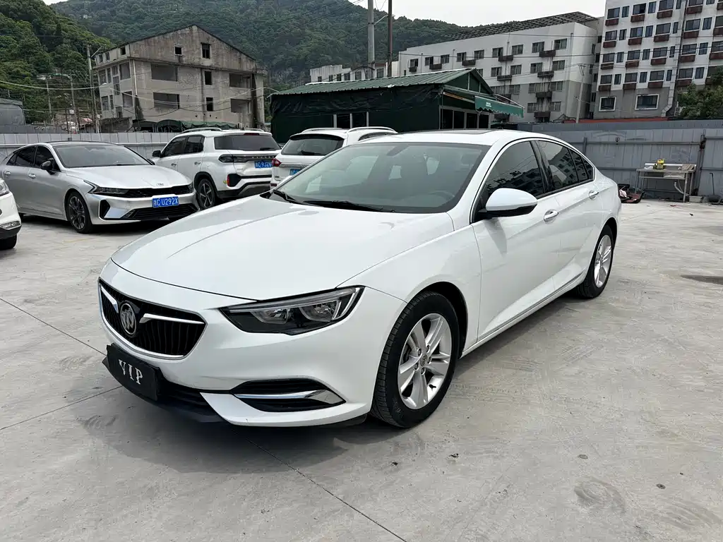 Buick Regal 2020