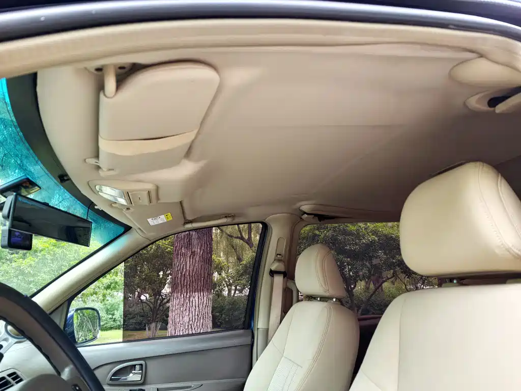 Buick GL8 2014 2.4L Comfort