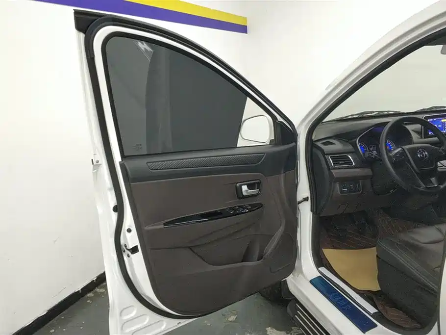 DONGFENG SCENERY 330