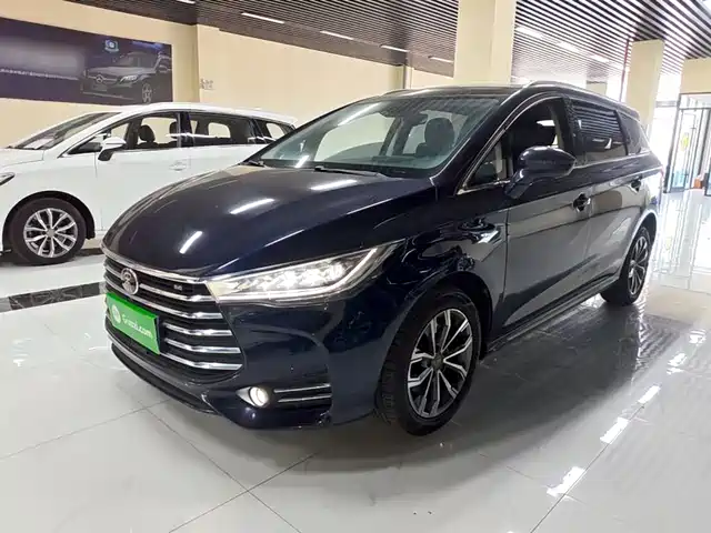 2019 BYD Song Max