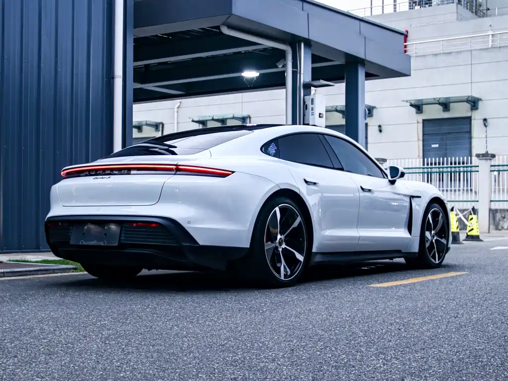 Porsche Taycan 2019 Taycan 4S