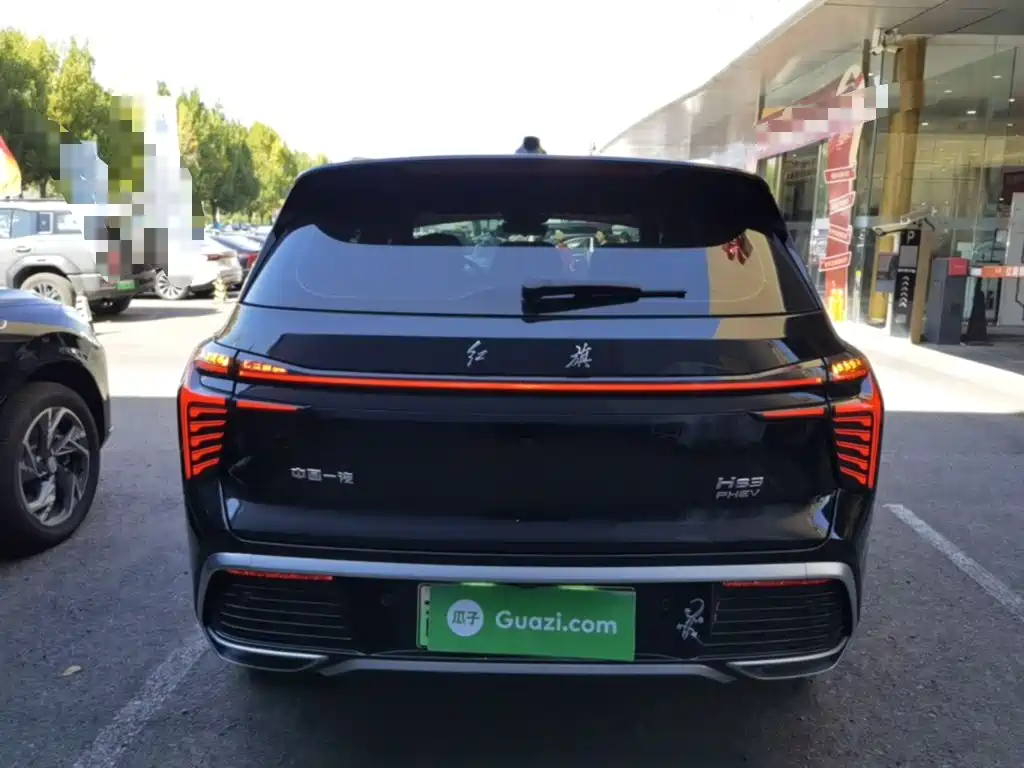 Hongqi Hongqi HS3 PHEV — миниатюра 6